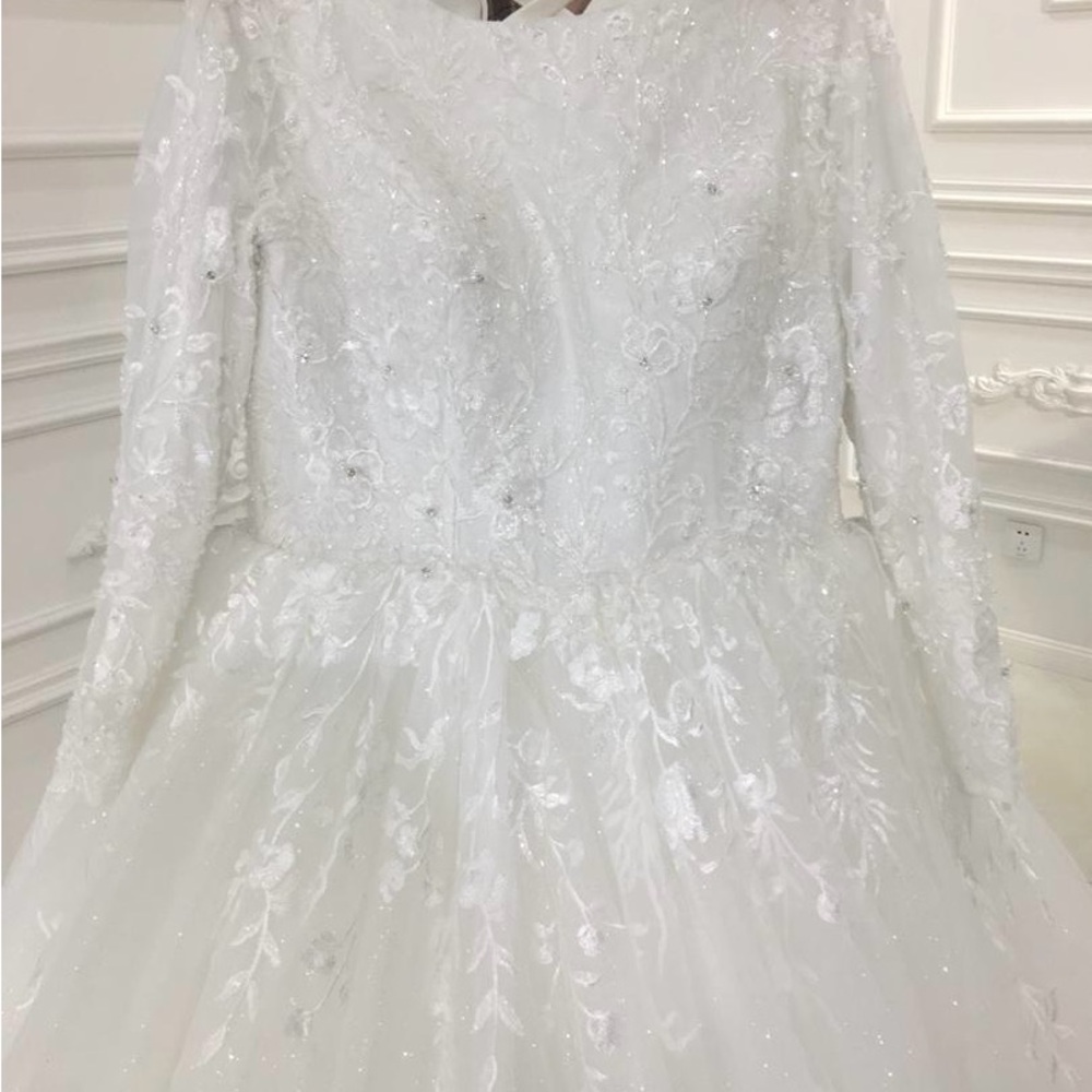 Modest Wedding Dress + Veil - Picture 2 of 8